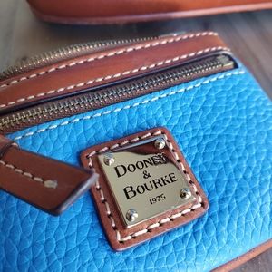 Dooney & Bourke Purse